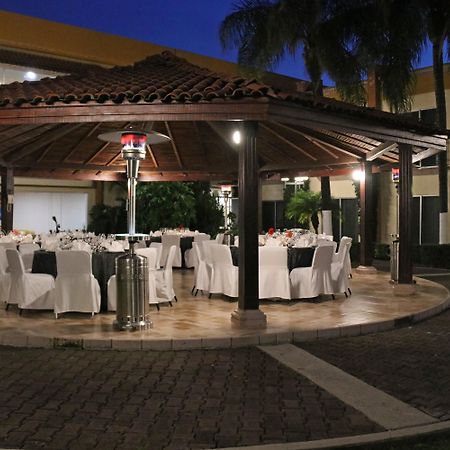 Holiday Inn La Piedad By Ihg מראה חיצוני תמונה