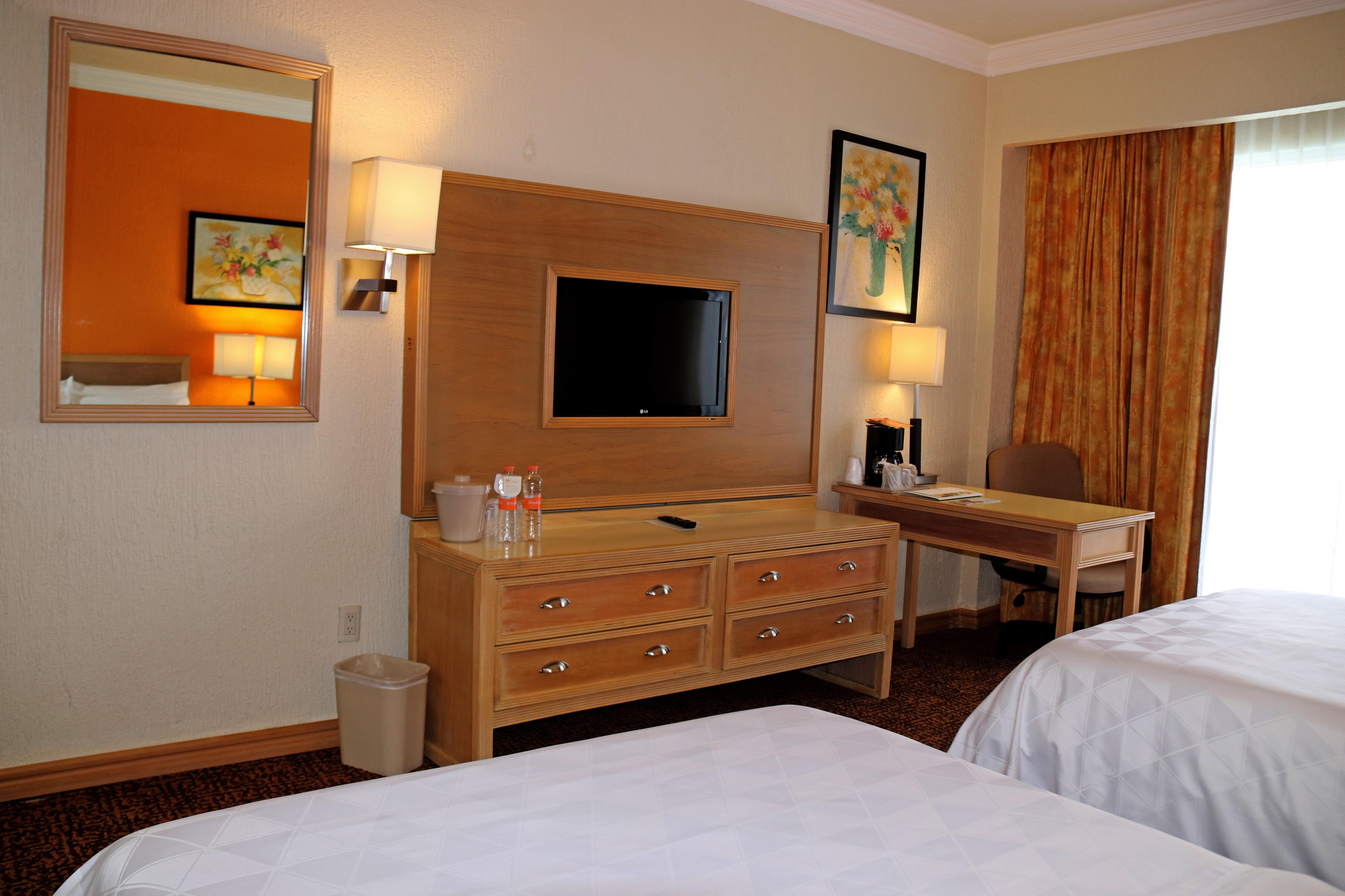 Holiday Inn La Piedad By Ihg מראה חיצוני תמונה