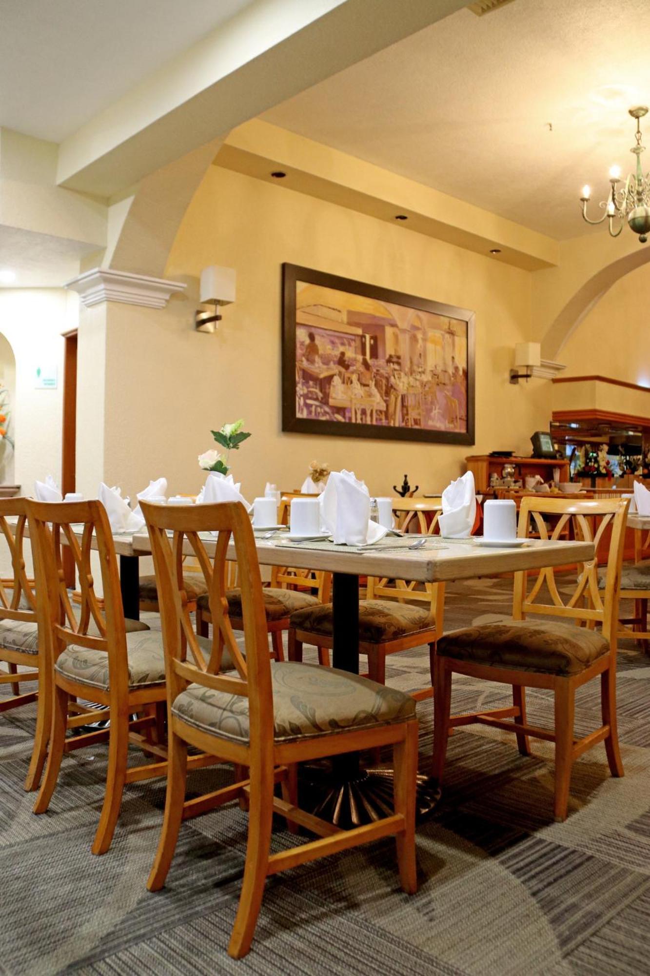 Holiday Inn La Piedad By Ihg מראה חיצוני תמונה