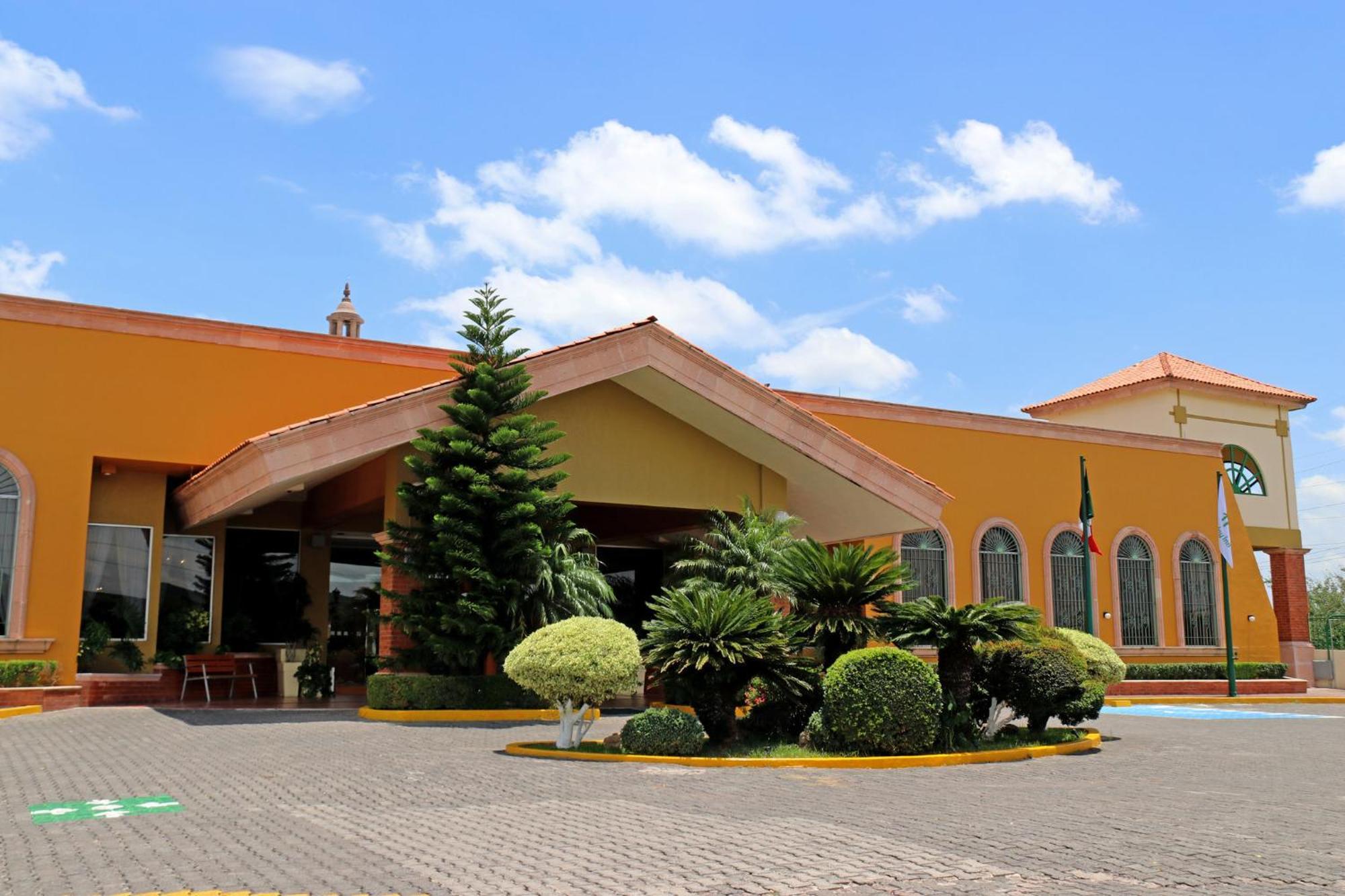 Holiday Inn La Piedad By Ihg מראה חיצוני תמונה