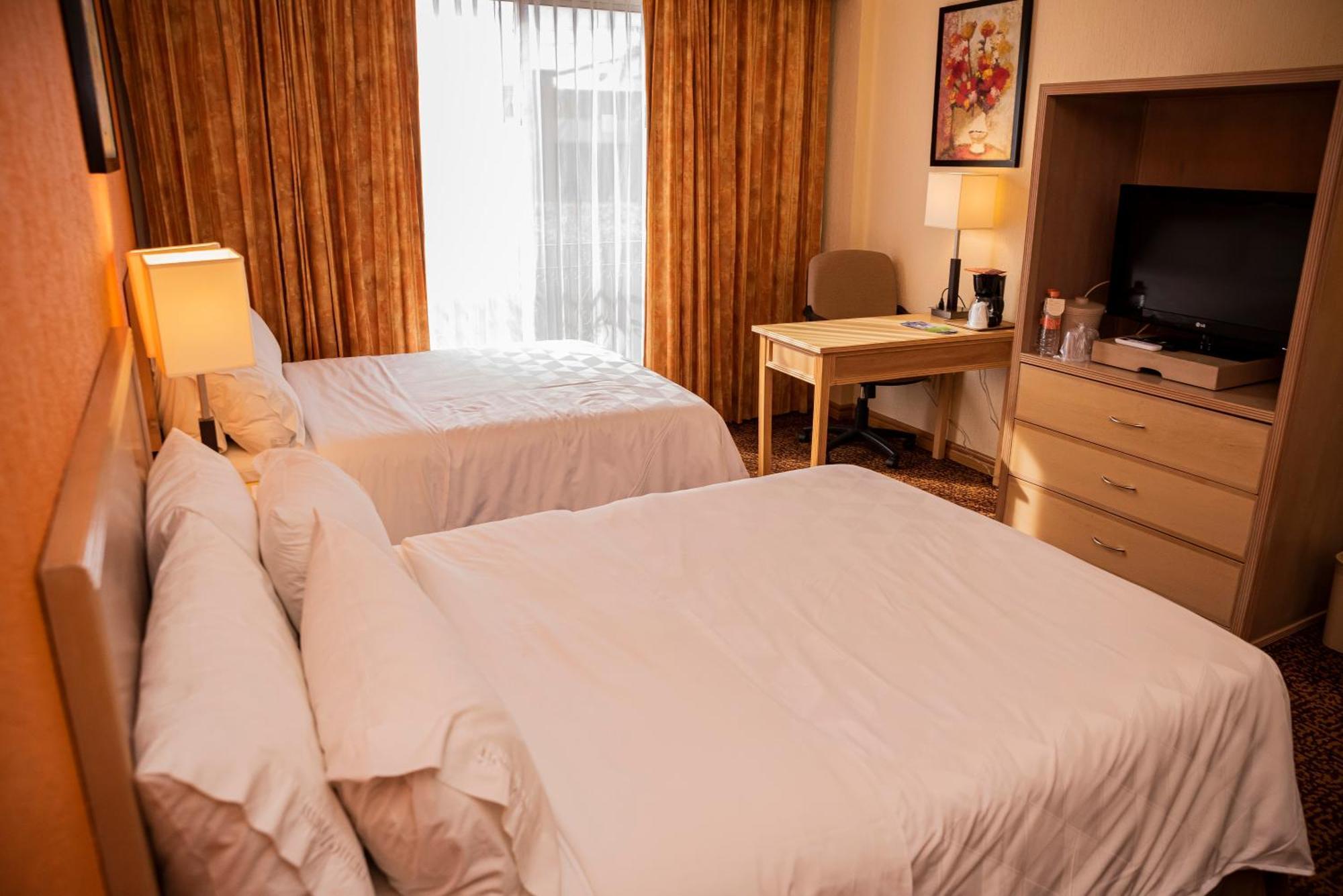 Holiday Inn La Piedad By Ihg מראה חיצוני תמונה