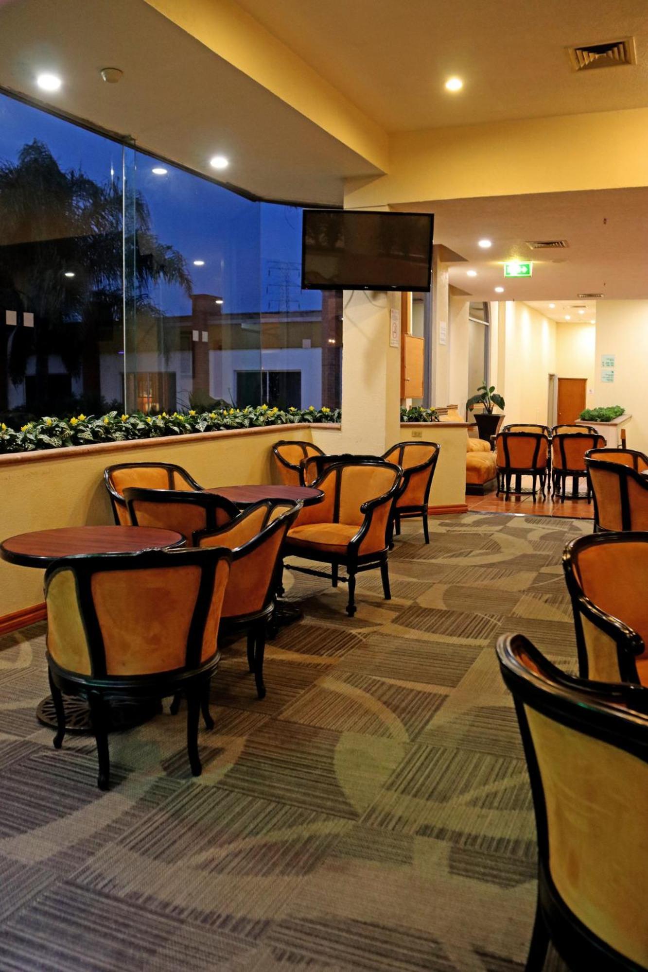 Holiday Inn La Piedad By Ihg מראה חיצוני תמונה
